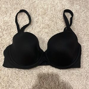Black Body by Victoria Demi